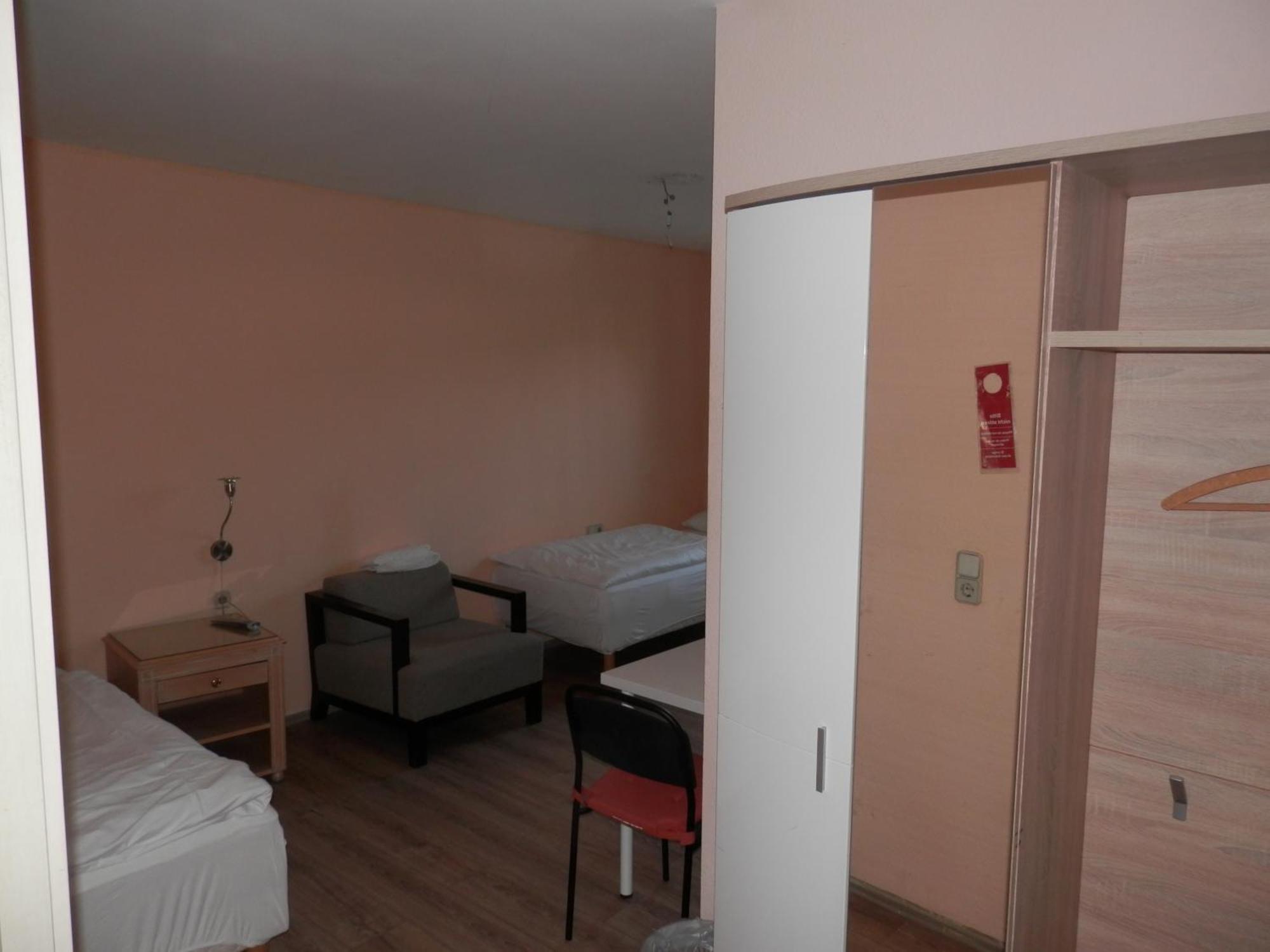 Relax Hotel-Ludwigshafen Ngoại thất bức ảnh