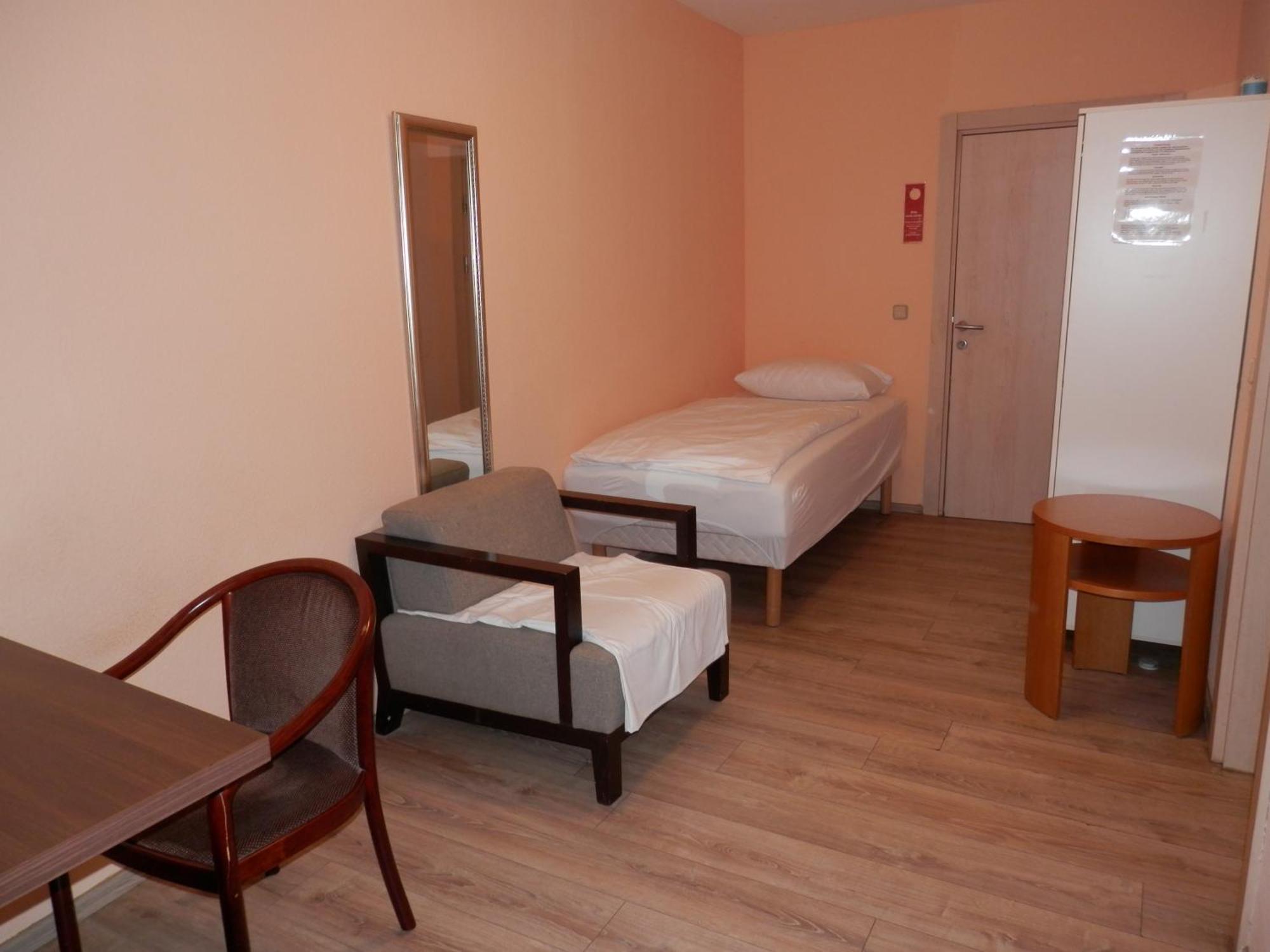 Relax Hotel-Ludwigshafen Ngoại thất bức ảnh