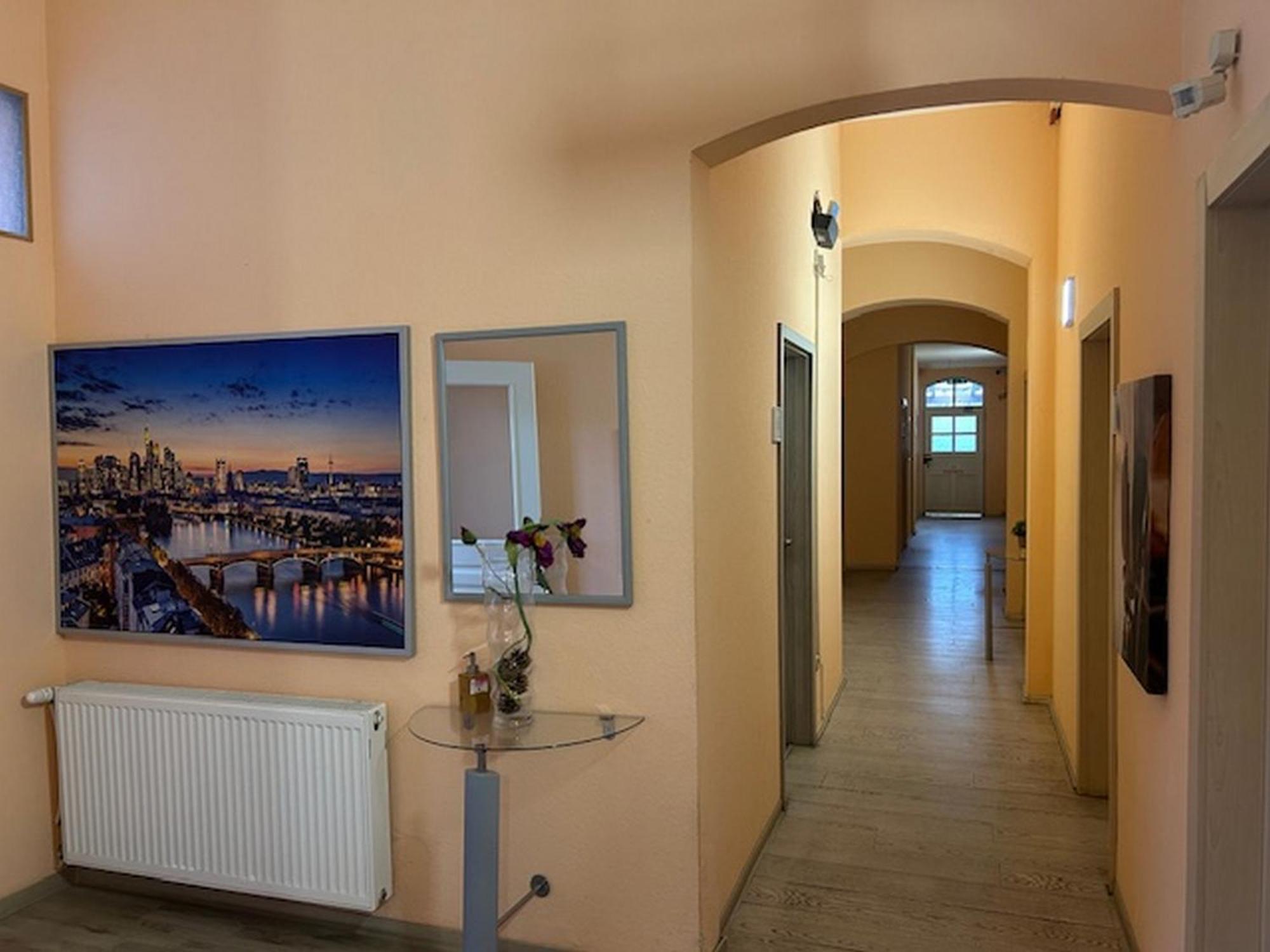 Relax Hotel-Ludwigshafen Ngoại thất bức ảnh